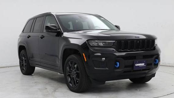 JEEP GRAND CHEROKEE 2023 1C4RJYB65P8892584 image